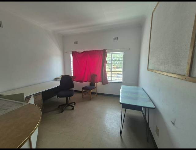170M² WAREHOUSE TO LET IN KRUGERSDORP CENTRAL