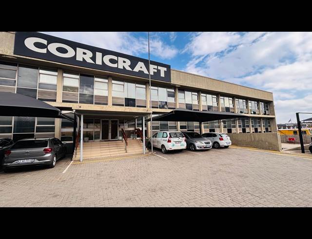 24,253M² WAREHOUSE TO LET IN STORMILL
