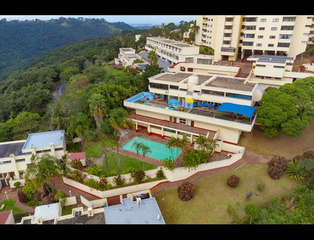 2 bed property to rent in PARADISE VALLEY