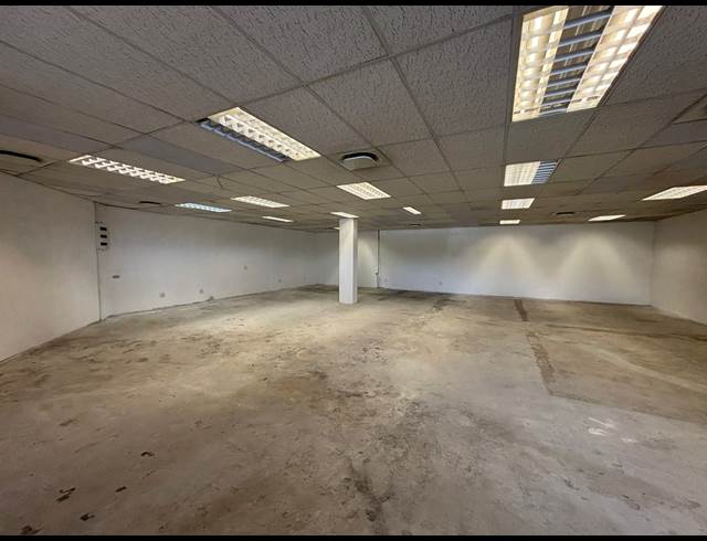 149.72M² RETAIL TO LET IN DURBANVILLE CENTRAL