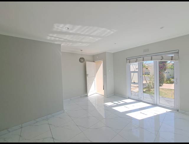 3 BEDROOM GATED ESTATE TO LET IN SUNNINGDALE