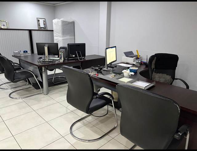 99M² WAREHOUSE TO LET IN CITY DEEP