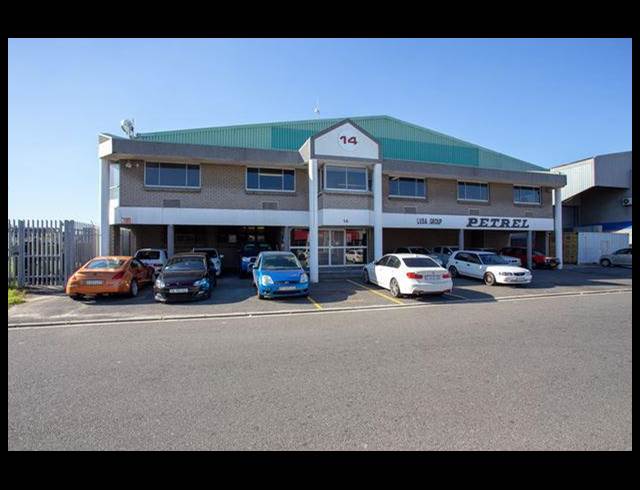 2,893M² WAREHOUSE RENTED IN EPPING INDUSTRIAL