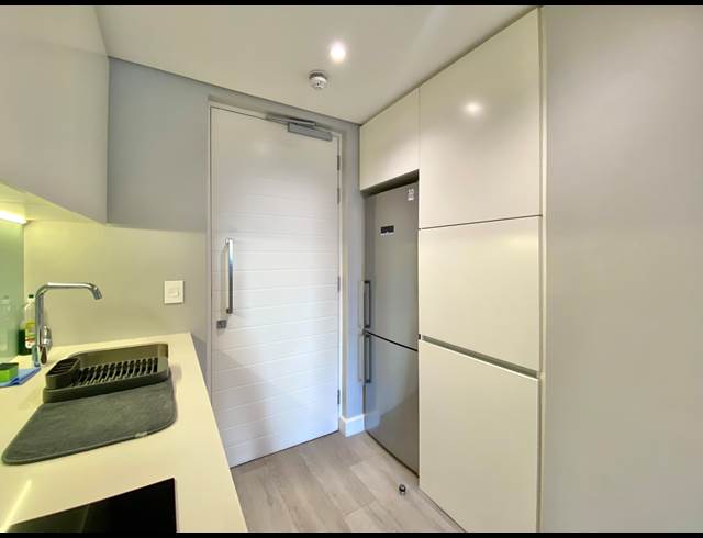 1 BEDROOM APARTMENT TO LET IN GREEN POINT