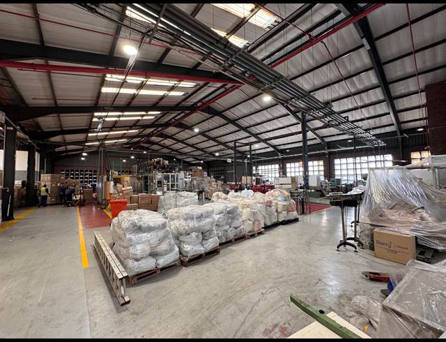 8,000M² WAREHOUSE TO LET IN BRIARDENE