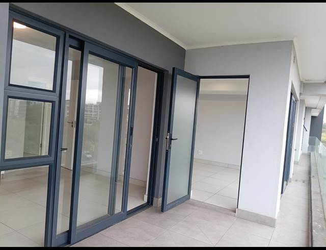 2 BEDROOM APARTMENT TO LET IN UMHLANGA RIDGE