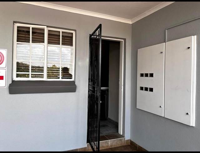 2 BEDROOM PROPERTY TO RENT IN NOORDHEUWEL
