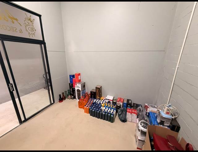 45M² RETAIL TO LET IN WEST BANK
