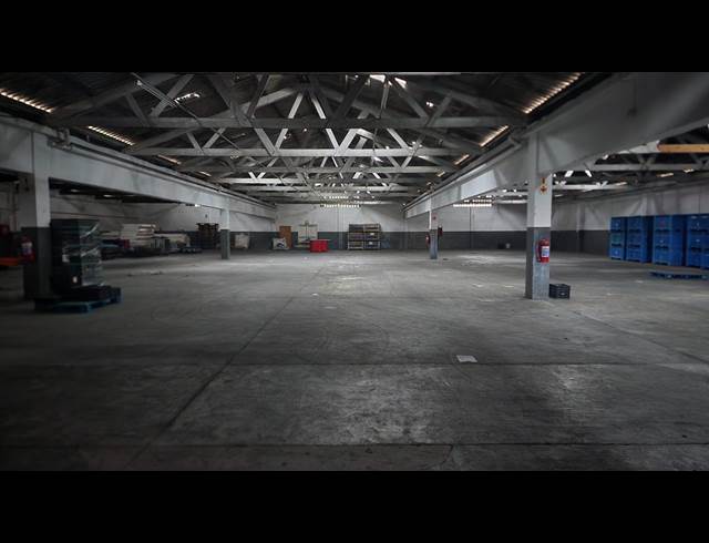1,563M² WAREHOUSE TO LET IN EPPING INDUSTRIAL