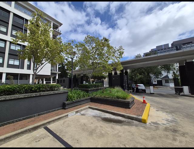 295M² OFFICE TO LET IN SANDTON CENTRAL