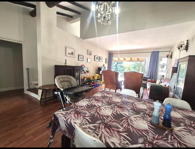 3 BEDROOM PROPERTY TO RENT IN EPSOM DOWNS