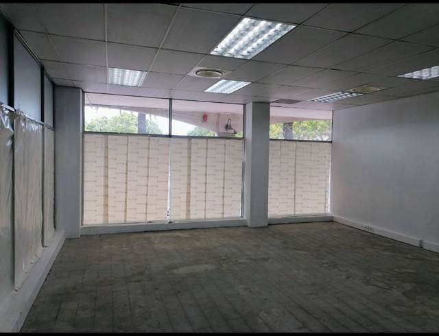 76M² RETAIL TO LET IN DURBANVILLE CENTRAL