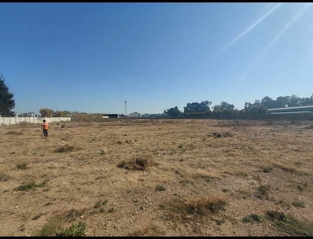 20,000M² INDUSTRIAL YARD TO LET IN POMONA