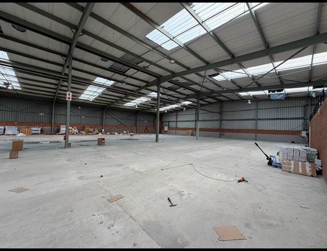 3,189M² WAREHOUSE TO LET IN RANDJESPARK