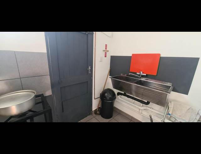 BUSINESS PROPERTY TO RENT IN HORIZON VIEW