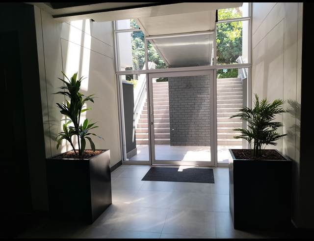 404.60M² OFFICE TO LET IN LA LUCIA