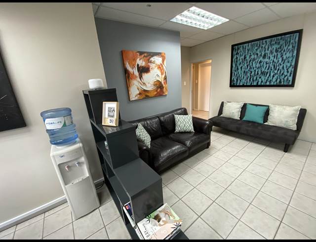150M² OFFICE TO LET IN CENTURY CITY