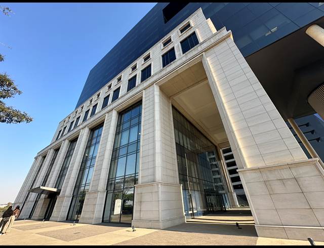 1,236M² OFFICE TO LET IN SANDTON CENTRAL