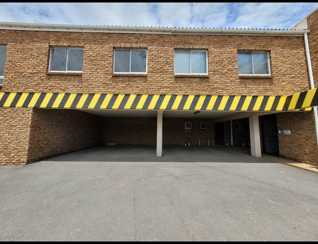 470M² WAREHOUSE RENTED IN KILLARNEY GARDENS
