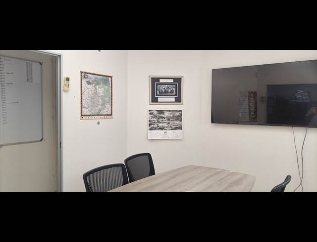 110M² OFFICE TO LET IN SONHEUWEL EXT 1