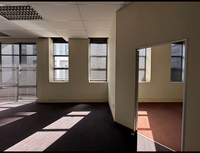127.50M² OFFICE TO LET IN HIGHVELD TECHNOPARK