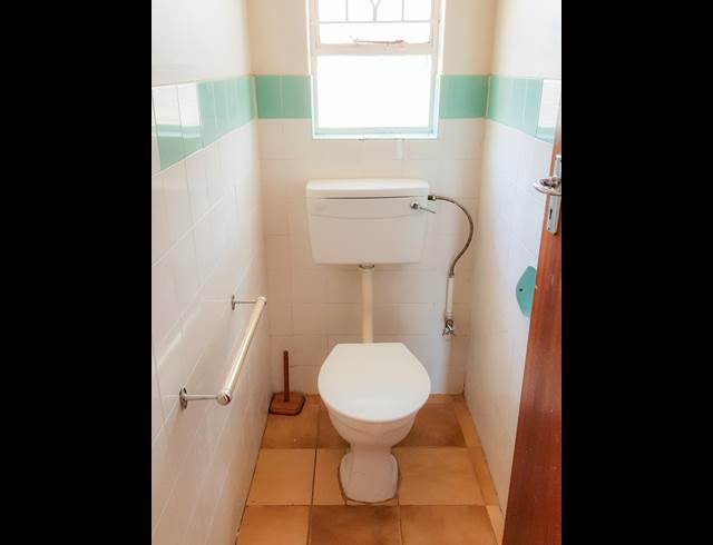 4 bed property to rent in WILRO PARK