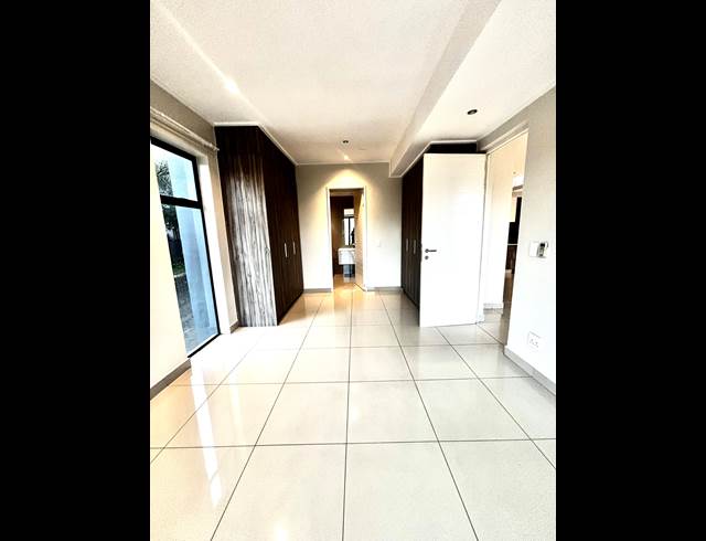 2 BEDROOM APARTMENT TO LET IN PARKMORE