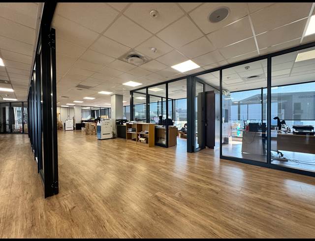 400M² OFFICE TO LET IN UMHLANGA RIDGE