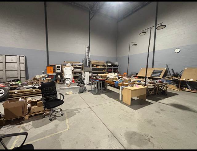 428M² WAREHOUSE TO LET IN KRAAIFONTEIN INDUSTRIA