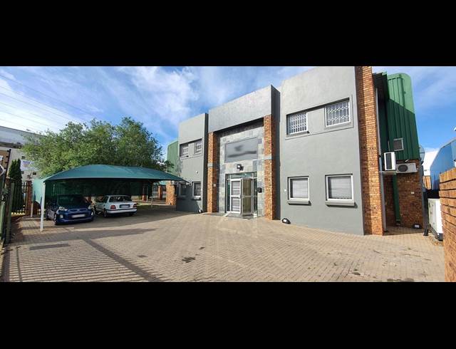 600M² WAREHOUSE TO LET IN MEADOWDALE