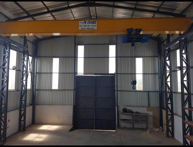 996M² WAREHOUSE TO LET IN KYA SANDS