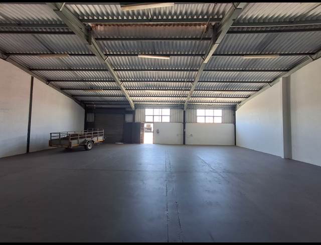 275M² WAREHOUSE TO LET IN WOODBROOK