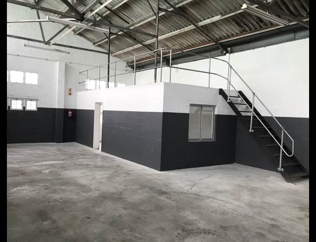 500M² WAREHOUSE TO LET IN EPPING INDUSTRIAL
