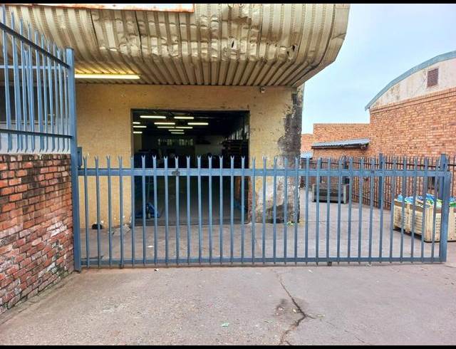 420M² RETAIL TO LET IN WHITE RIVER CENTRAL