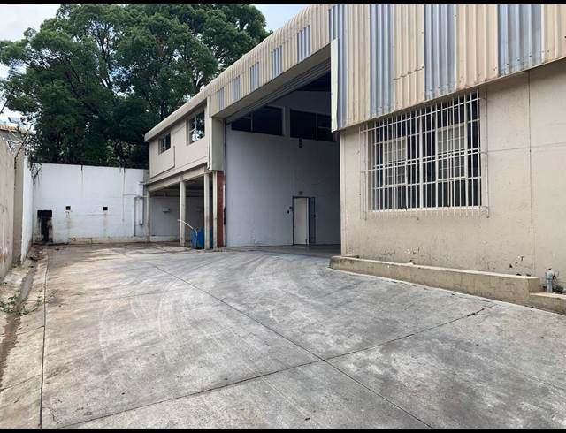 1,156M² WAREHOUSE TO LET IN STRIJDOMPARK