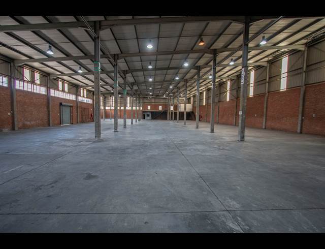 2,380M² WAREHOUSE TO LET IN KYA SANDS