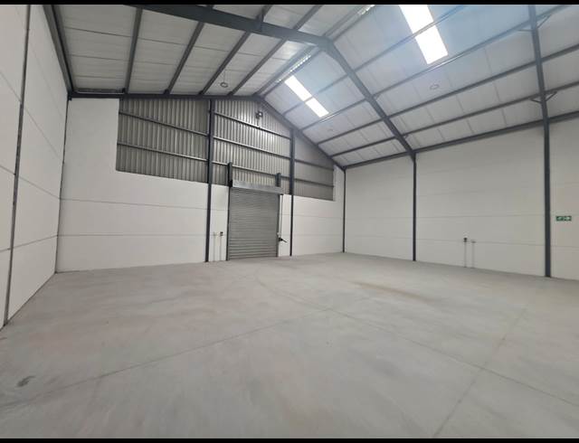 577M² WAREHOUSE TO LET IN FIRGROVE