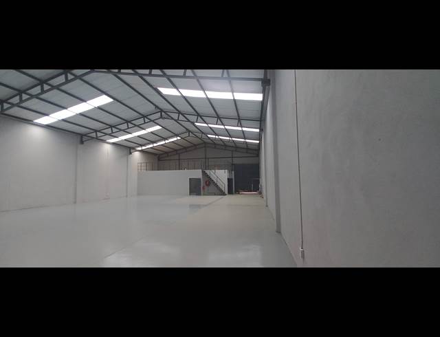 435M² MINI FACTORY TO LET IN COSMO BUSINESS PARK