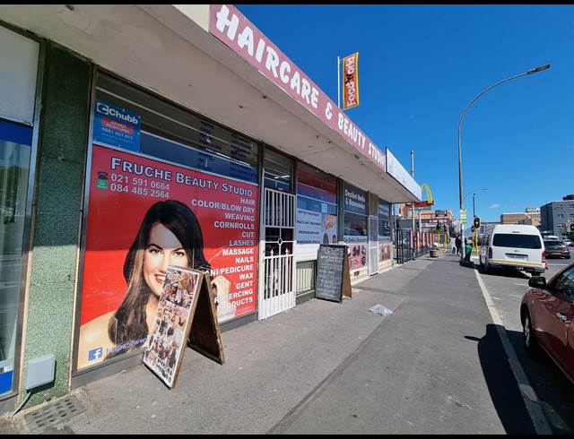 65M² RETAIL TO LET IN GOODWOOD ESTATE
