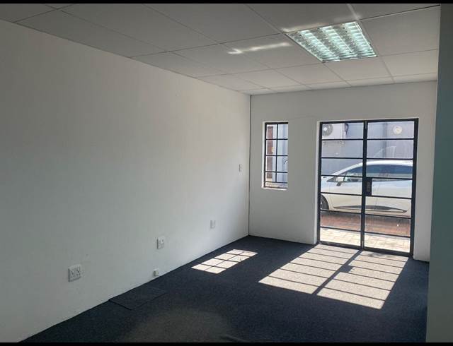 120M² OFFICE TO LET IN NORTHMEAD