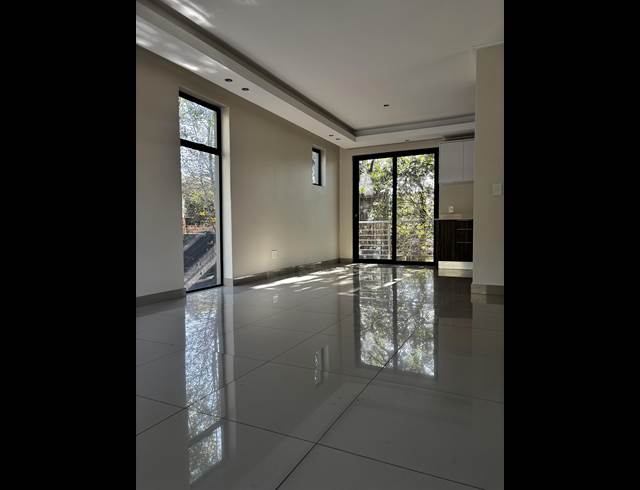 2 BEDROOM APARTMENT TO LET IN PARKMORE