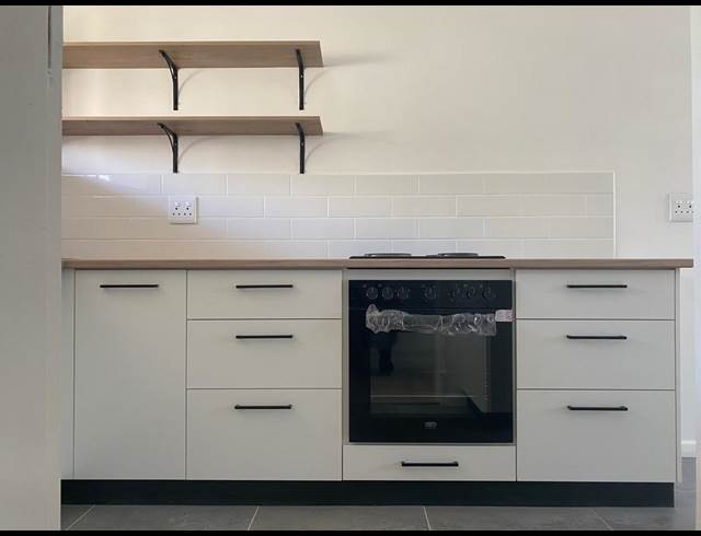 2 bed property to rent in WORCESTER CENTRAL