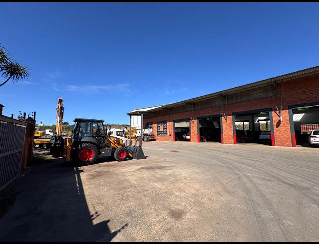 1,248M² WAREHOUSE TO LET IN GLEN ANIL