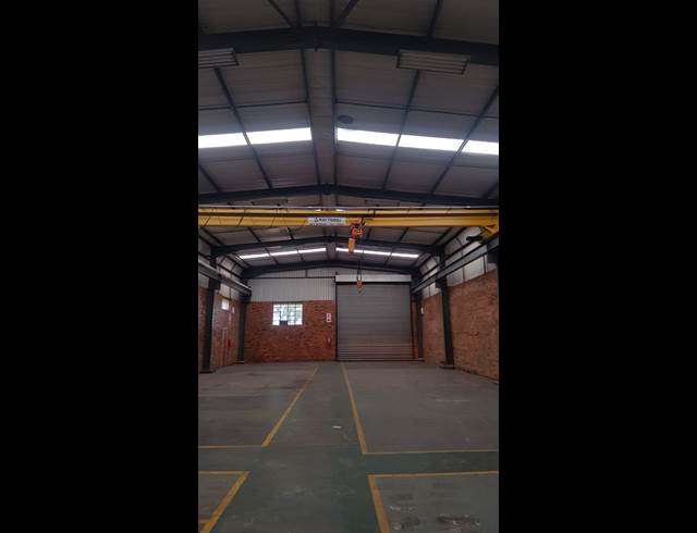 520M² WAREHOUSE TO LET IN ALRODE