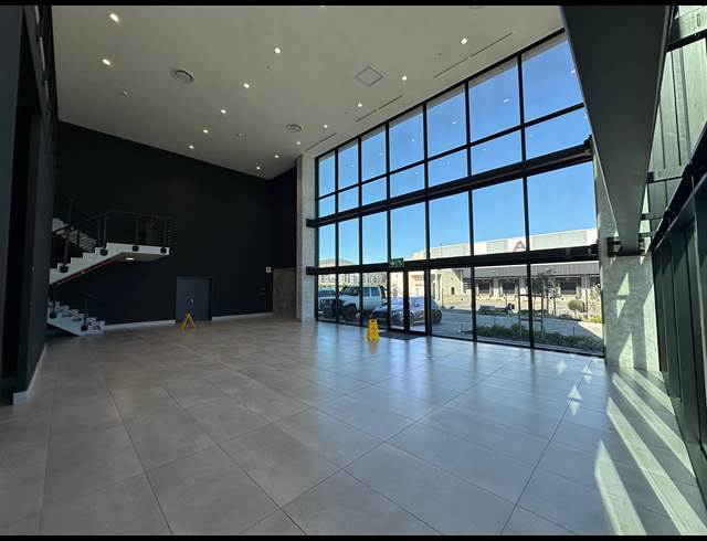 12,987M² WAREHOUSE TO LET IN ATLANTIC HILLS