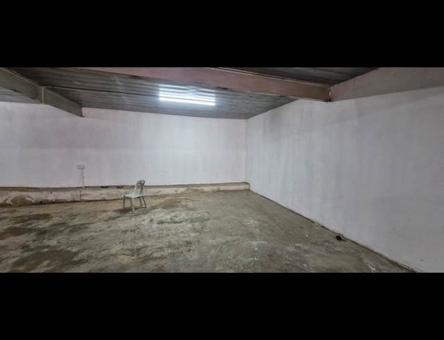 415M² WAREHOUSE TO LET IN TROYEVILLE