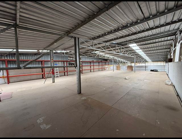 4,000M² WAREHOUSE TO LET IN MULDERSDRIFT