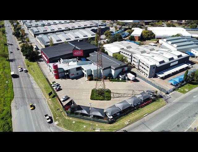 6,649M² WAREHOUSE TO LET IN MEADOWDALE