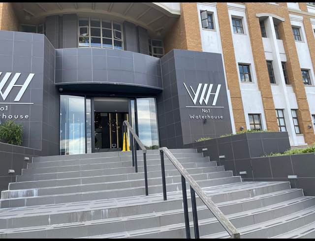10M² MEDICAL SUITE TO LET IN CENTURY CITY