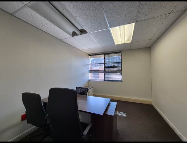283M² OFFICE TO LET IN ROSEBANK